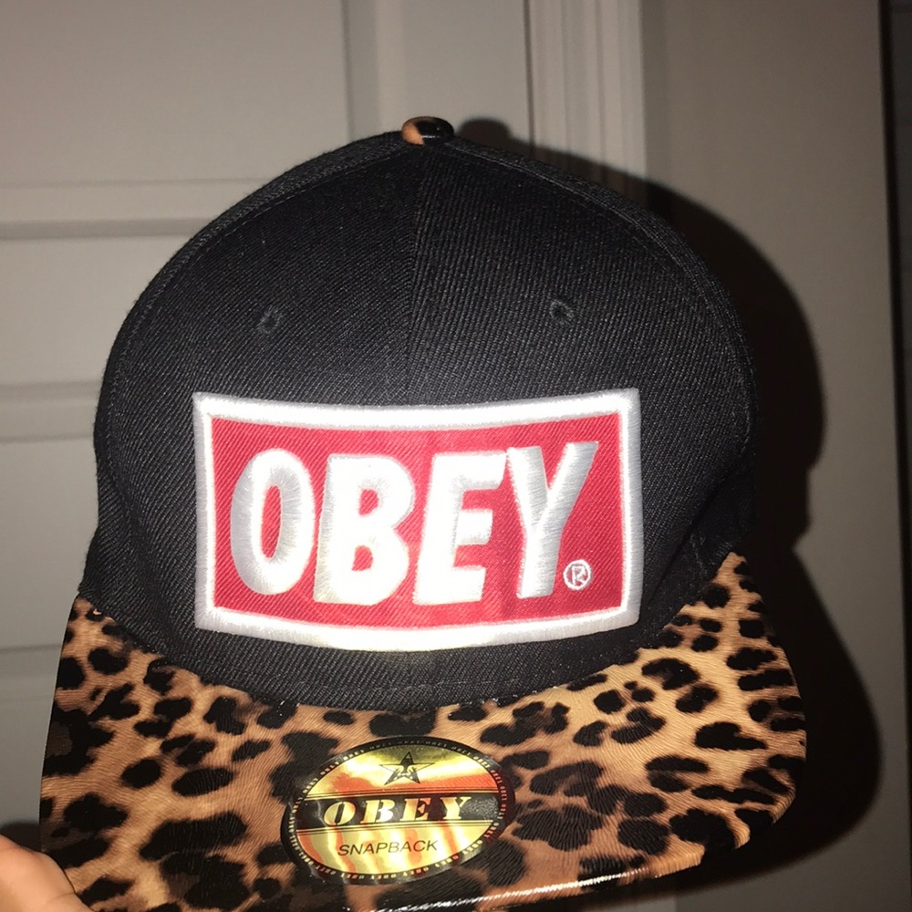 Brand New Vintage Obey Snap back
